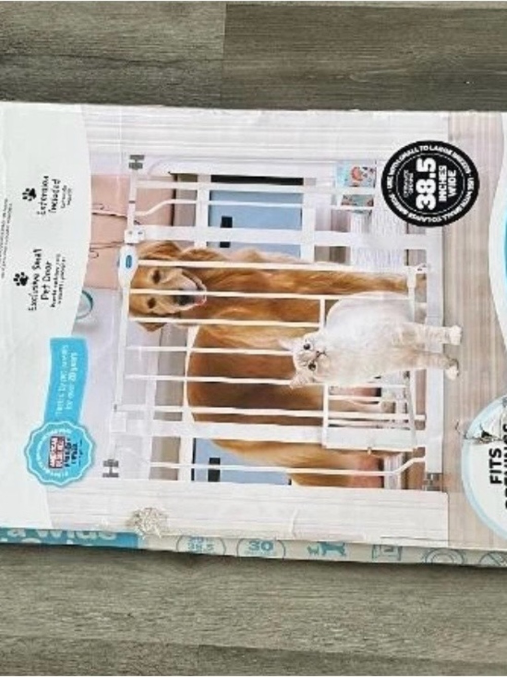 Adjustable White Pet Safety Gate for Cats and Dogs - Picture 4 of 4